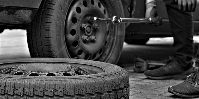 winter tires, tire service, tire, automobile, tyres, car tire, rubber, security, tire profile, vehicles, snow, tire disposal, nature, second hand, season, power, screws, nuts, man, rims, assembly, assemble, black-and-white, hands, tool, tire, tire, tire, tire, tire, tyres, tyres, tyres, tyres, car tire, car tire